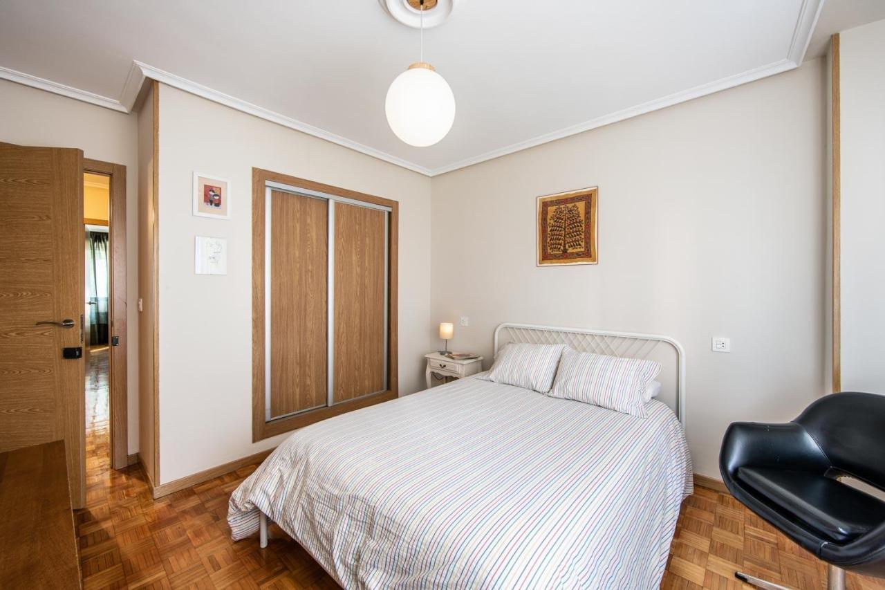 Magnifico Apartamento En El Centro De Oviedo Apartment Bagian luar foto