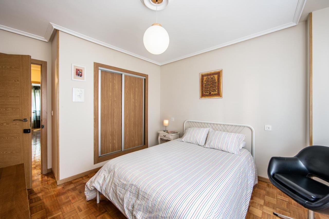 Magnifico Apartamento En El Centro De Oviedo Bagian luar foto